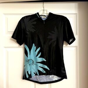 Sugoi women’s size M cycling Jersey